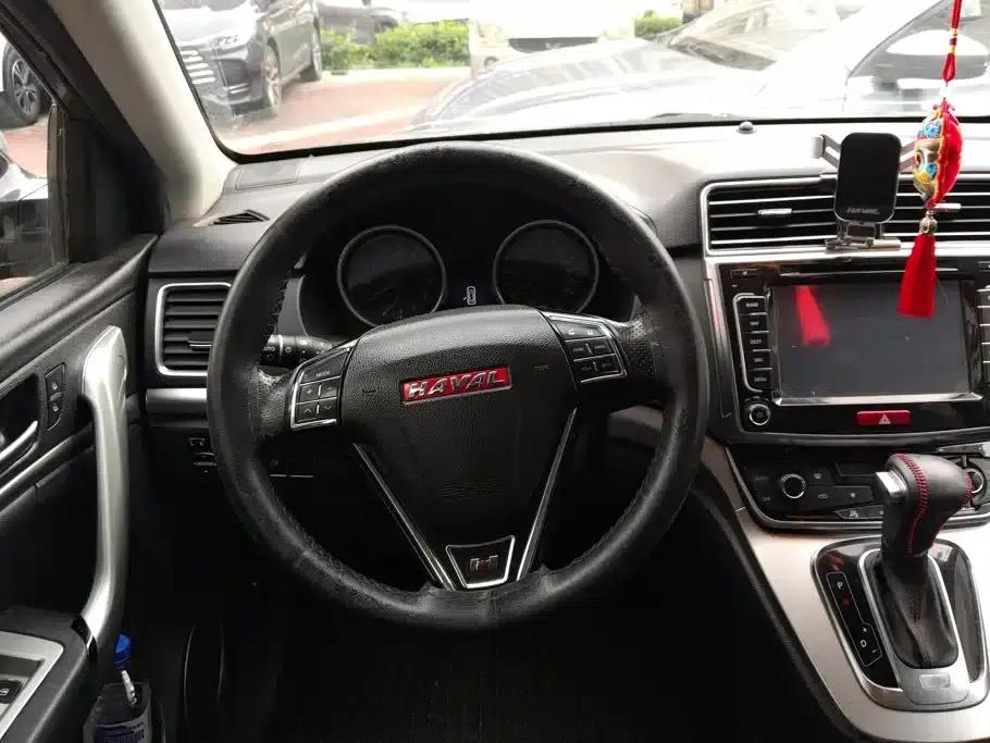 Haval H6 2015 Sport Edition 1.5T Automatic 2WD Luxury — миниатюра 15