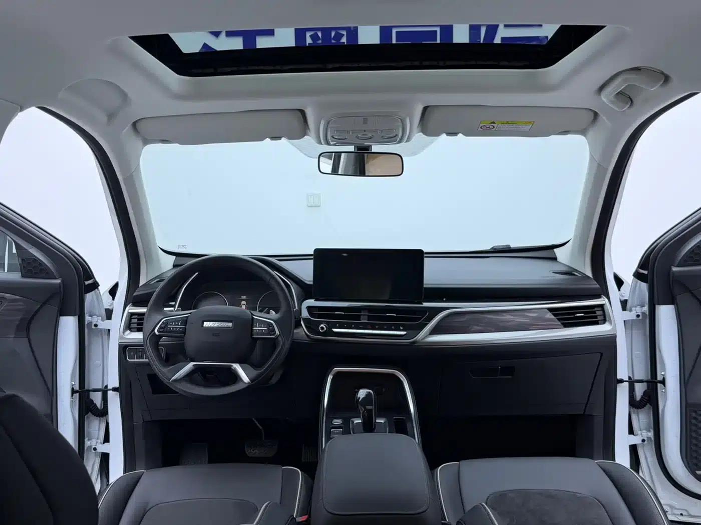 Haval H6 2023 National Trend Edition 1.5T Automatic Urban Edition — миниатюра 17