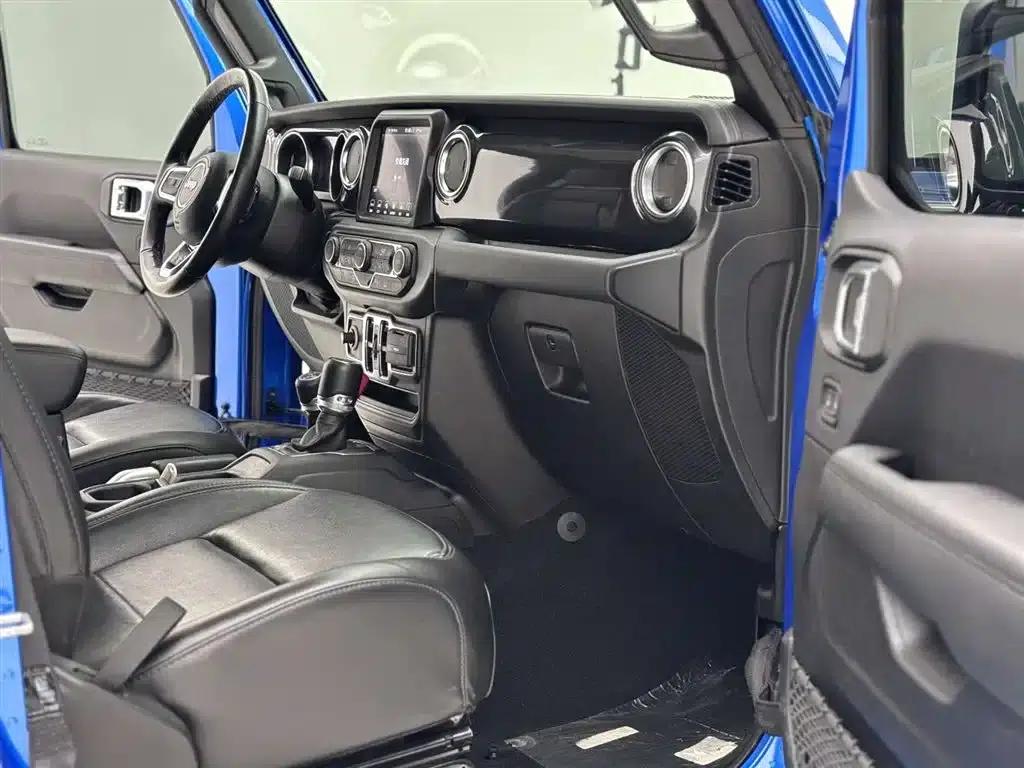 2022 Jeep Wrangler 2.0T Highland 4-Door — миниатюра 17
