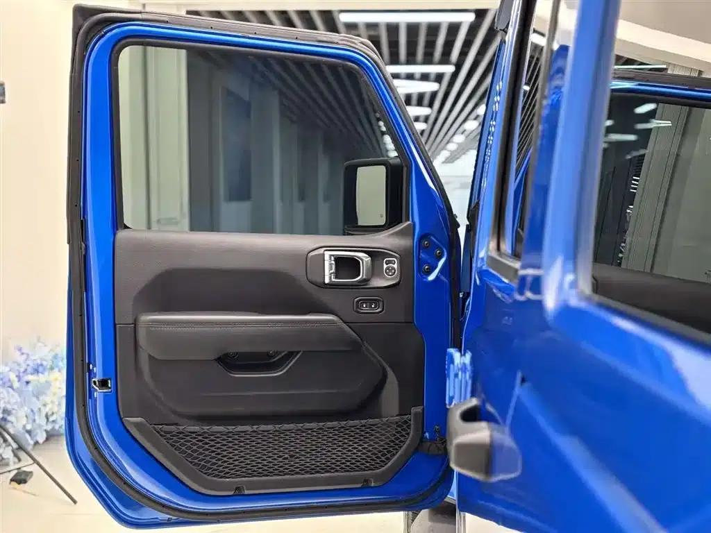 2022 Jeep Wrangler 2.0T Highland 4-Door — миниатюра 20