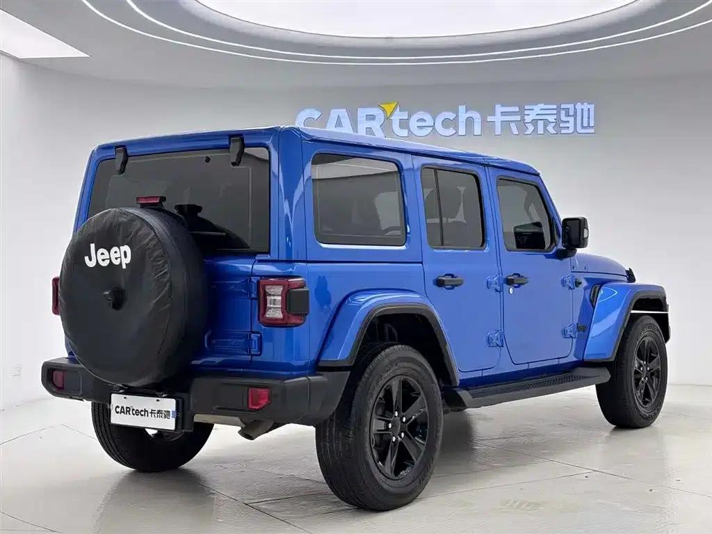 2022 Jeep Wrangler 2.0T Highland 4-Door — миниатюра 9