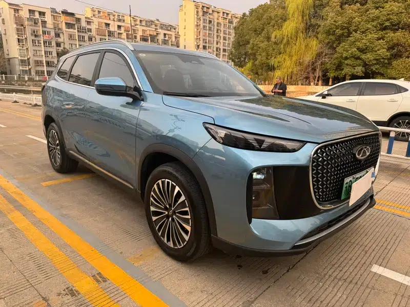 Chery Tiggo 8 PLUS C-DM 2025 1.5T Premium Edition — миниатюра 3