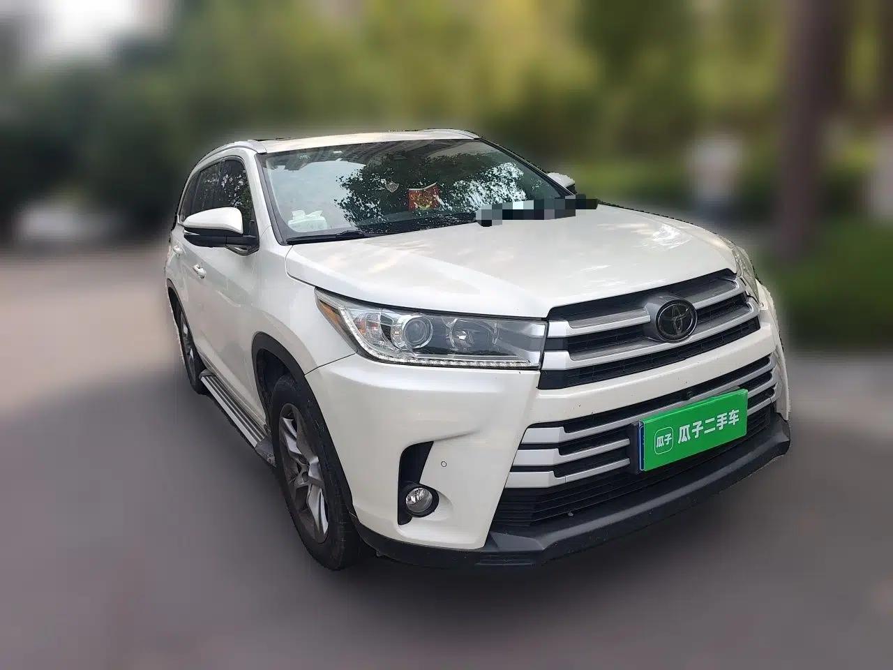 Toyota Highlander 2018 2.0T Four-Wheel Drive Luxury Version 7 Seats China VI Standard — миниатюра 3