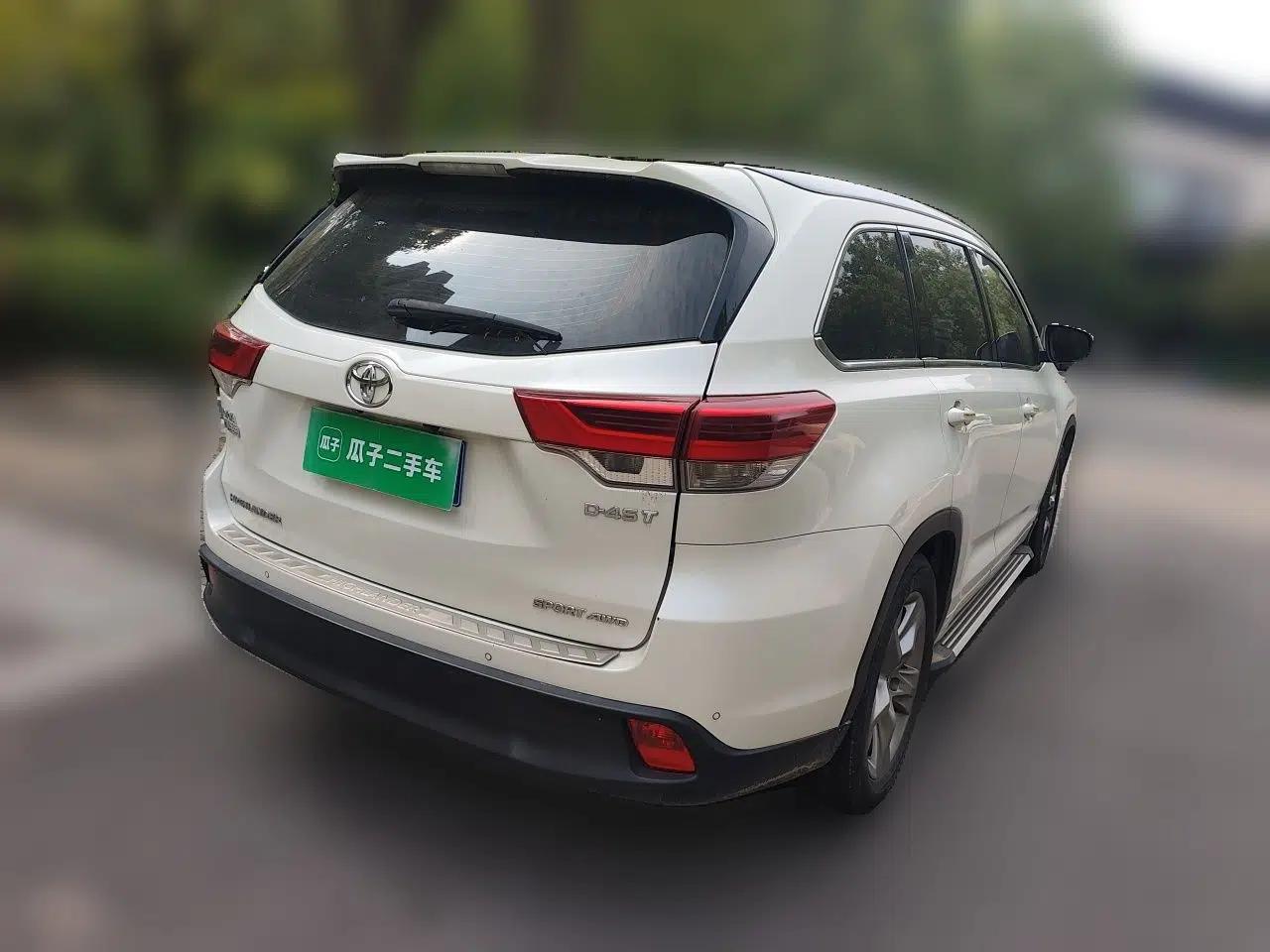 Toyota Highlander 2018 2.0T Four-Wheel Drive Luxury Version 7 Seats China VI Standard — миниатюра 6