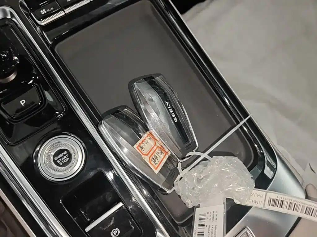 The 2025 Geely Boyue L, Fourth Generation 1.5TD DCT, is now available. — миниатюра 9