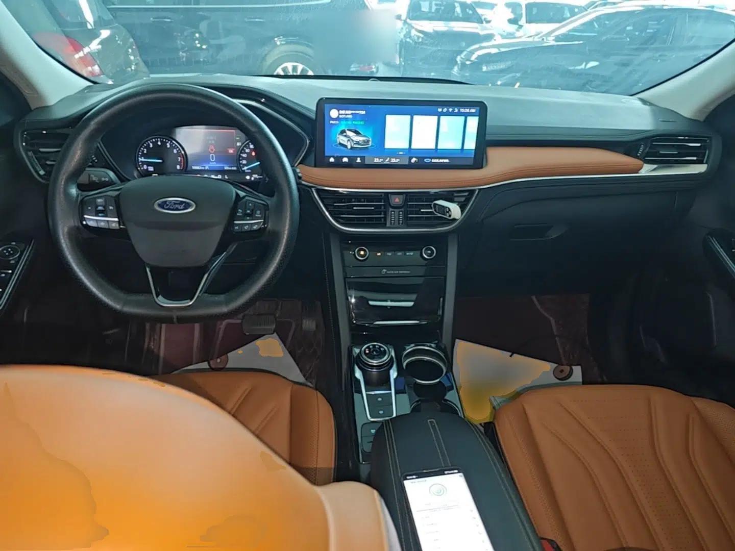 Ford Escape 2020 EcoBoost 245 Two-Wheel-Drive Titanium Edition — миниатюра 12