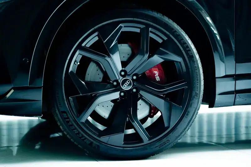 Audi RS Q8 2021 RS Q8 4.0T Premium Edition — миниатюра 9