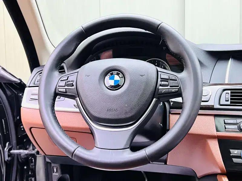 BMW 5 Series 2017 525Li Leading Edition — миниатюра 12