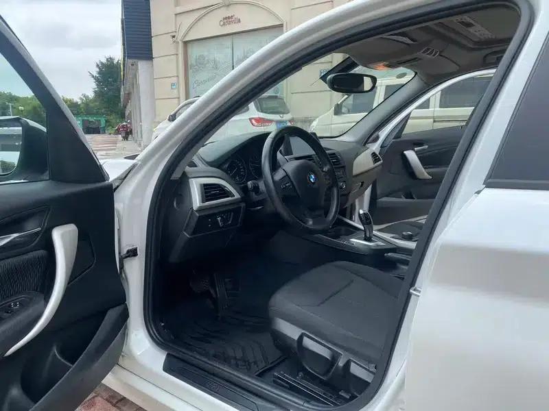 BMW 1 Series (Imported) 2013 Facelift 116i Leading Edition — миниатюра 14