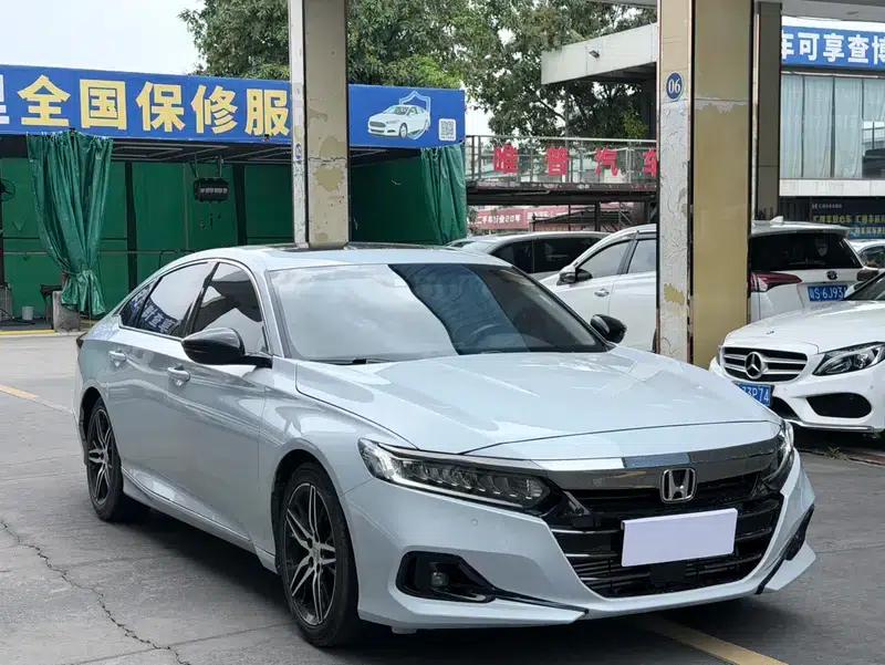Accord 2022 260TURBO Phantom Night Premium Edition — миниатюра 3