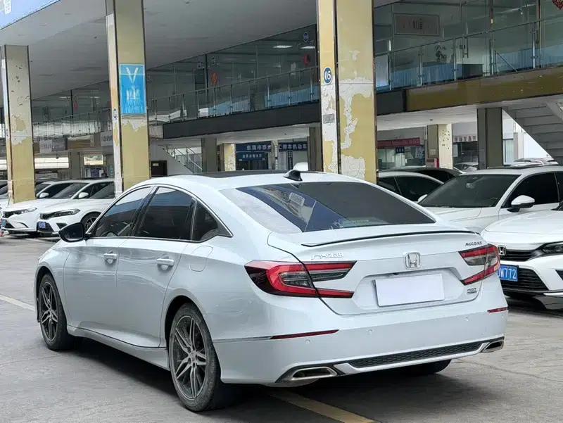 Accord 2022 260TURBO Phantom Night Premium Edition — миниатюра 4