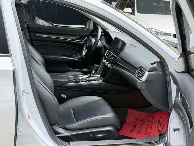 Accord 2022 260TURBO Phantom Night Premium Edition — миниатюра 8