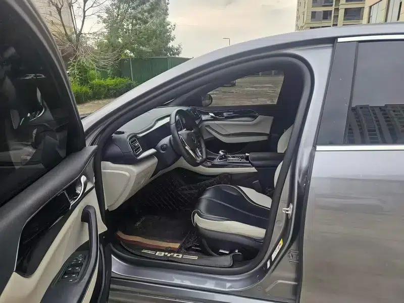 Qin PLUS DM 2021 DM-i 55KM Flagship Edition — миниатюра 9