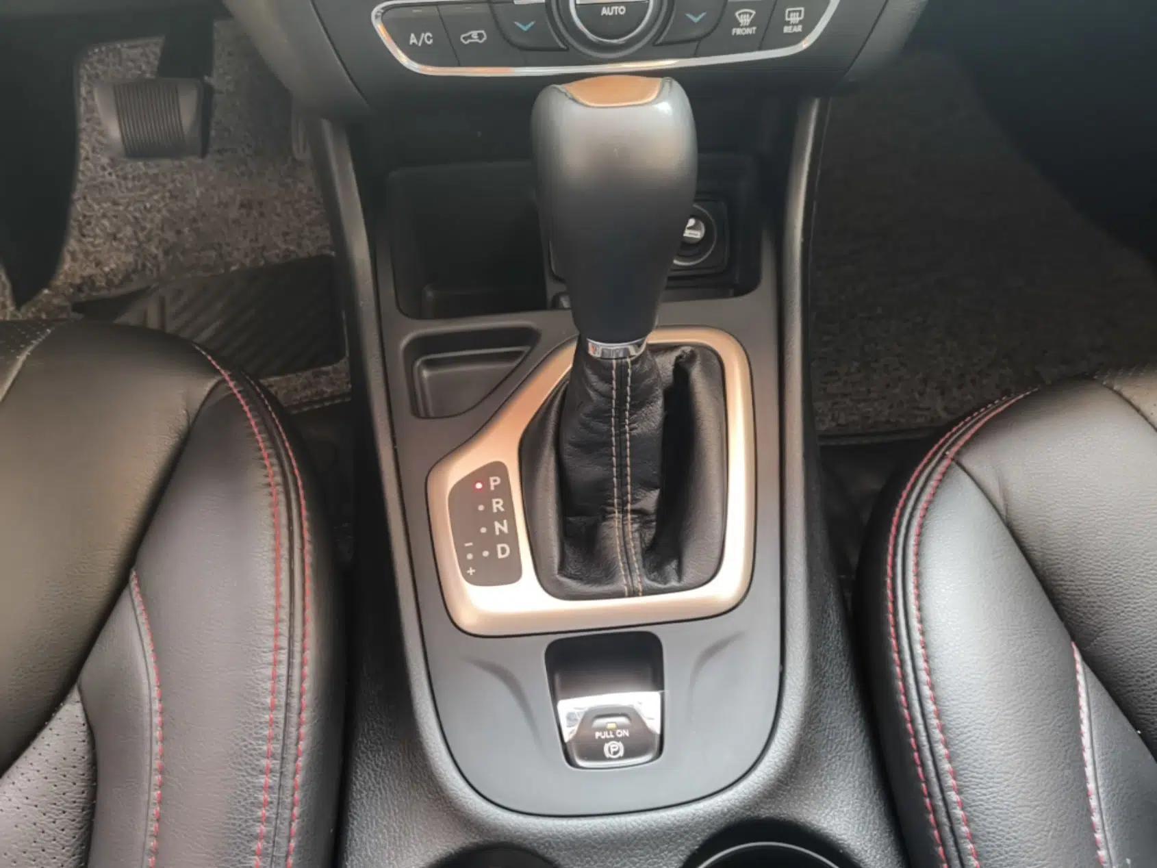 Jeep Cherokee 2016 2.0L Leading Edition — миниатюра 16