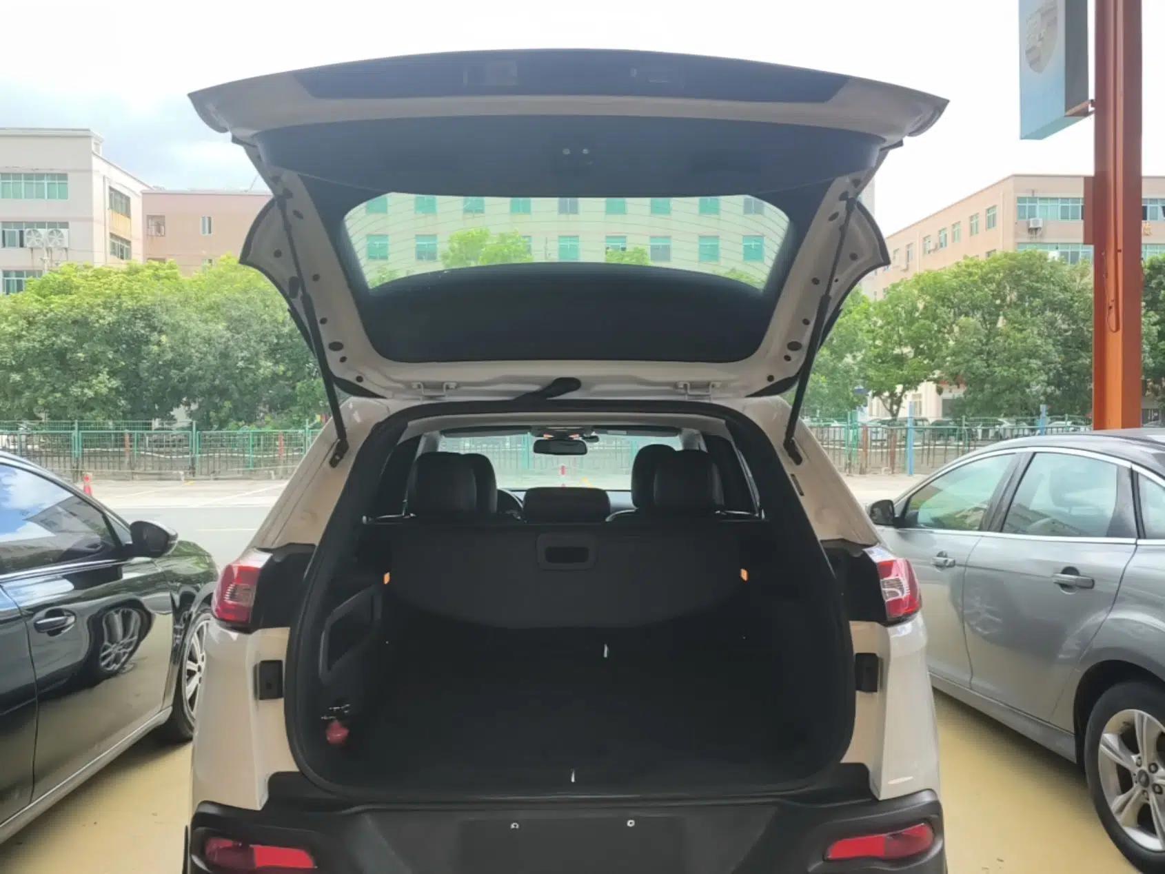 Jeep Cherokee 2016 2.0L Leading Edition — миниатюра 22
