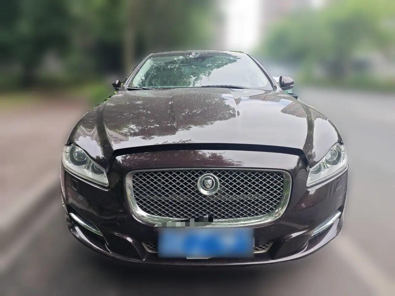 Jaguar XJ 2012 XJL 3.0 Panoramic Business Edition — миниатюра 2