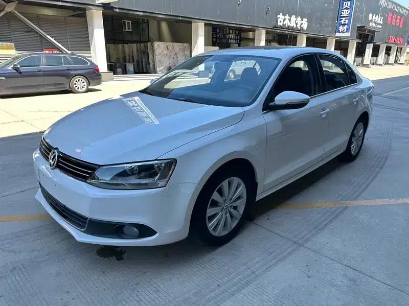 2014 Volkswagen Sagitar 1.6L Automatic Comfort Model — миниатюра 1
