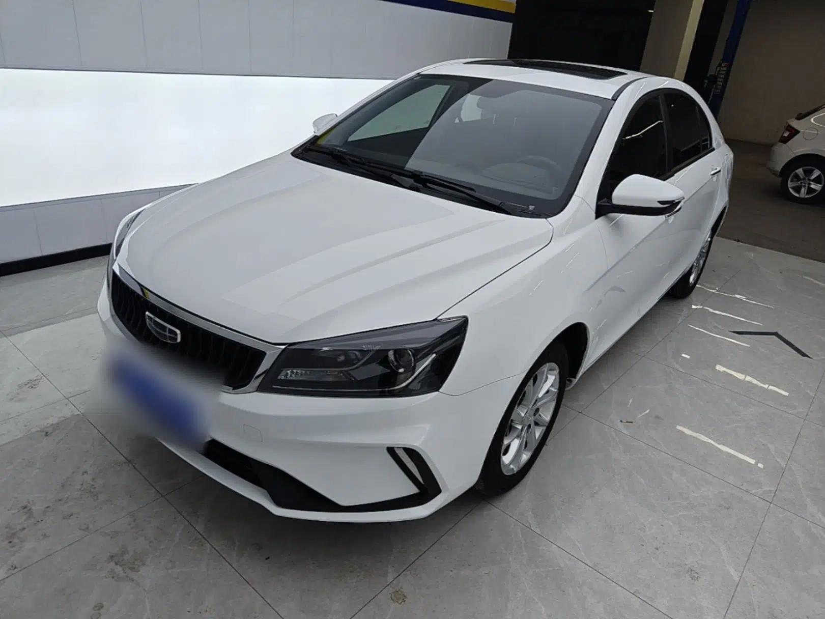 Geely Auto Emgrand 2021 UP 1.5L CVT Luxury Model — миниатюра 1