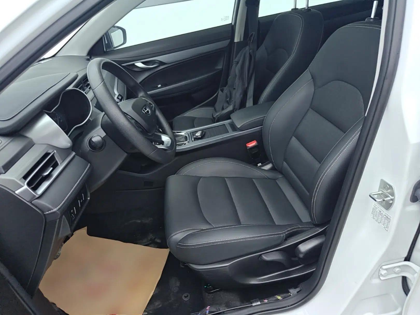 Geely Auto Emgrand 2021 UP 1.5L CVT Luxury Model — миниатюра 17