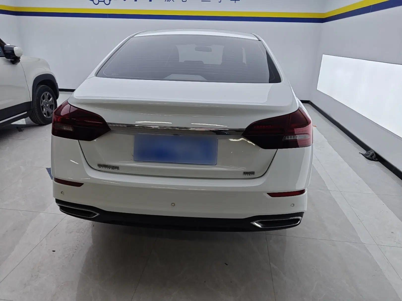 Geely Auto Emgrand 2021 UP 1.5L CVT Luxury Model — миниатюра 5
