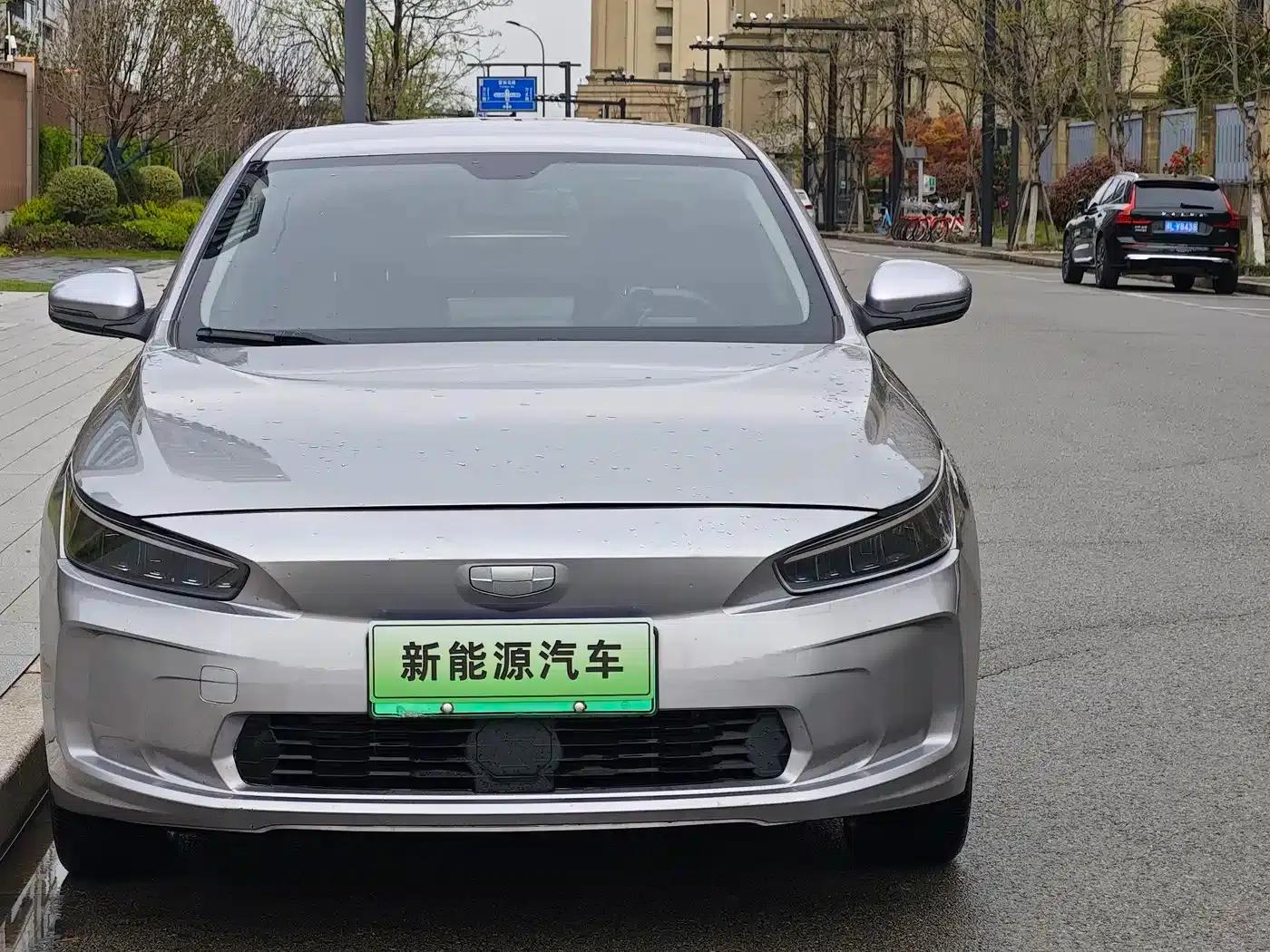 Geely Geometry A 2024 Model 410KM Travel Edition — миниатюра 2
