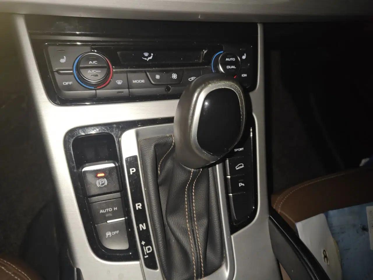 Geely Auto Emgrand X7 Sport 2016 1.8TD Automatic ZhiZun Version — миниатюра 14