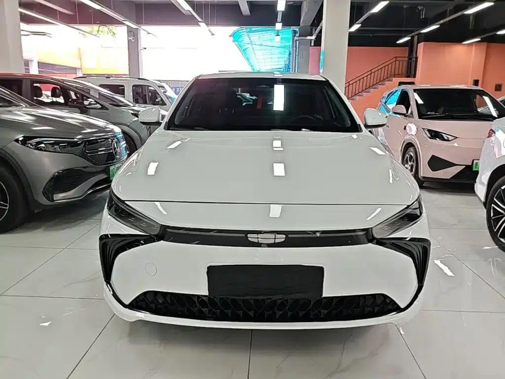 Geely Geometry G6 2022 Model 480 New Smart — миниатюра 3
