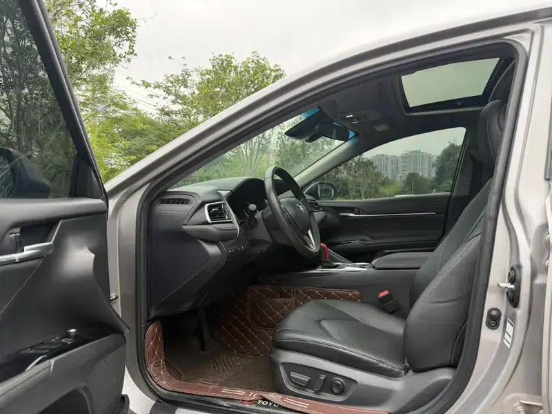 2021 Camry 2.0G Luxury Edition — миниатюра 10
