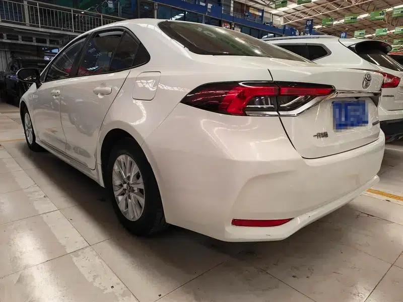 2022 Toyota Corolla 1.5L CVT Pioneer Edition — миниатюра 4