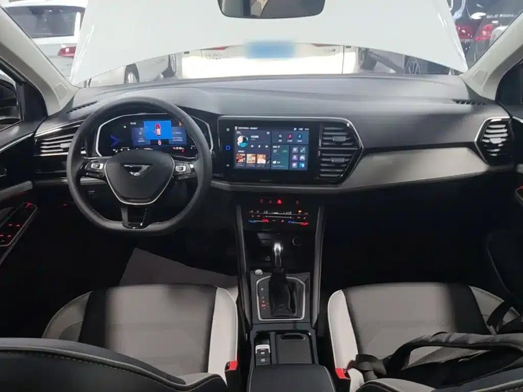 Jetta VS7 2023 280TSI Automatic High Gloss Glory Edition — миниатюра 10