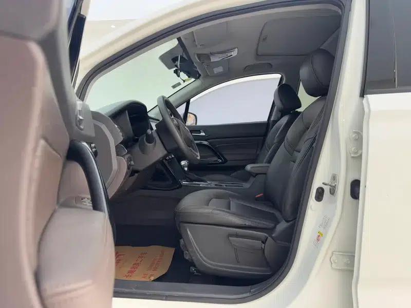 Trumpchi GS4 2017 235T Automatic 2WD Elite Edition — миниатюра 13