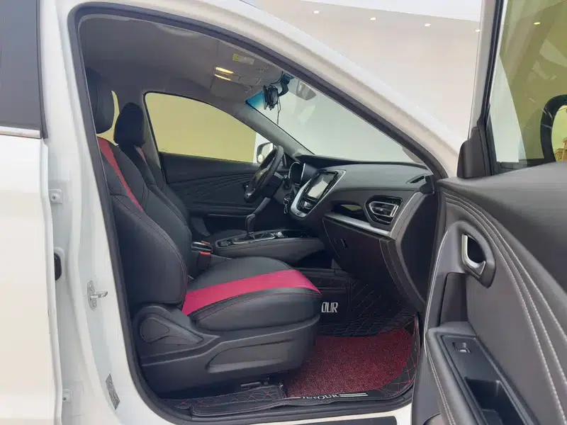 Jetour X70 2020 1.5T Manual Comfort Edition 7-seater — миниатюра 14