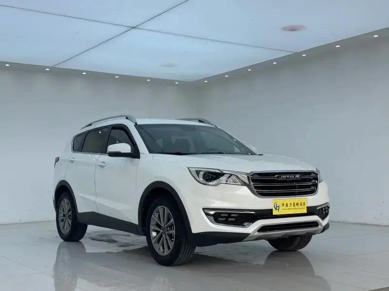 Jetour X70 2020 1.5T Manual Comfort Edition 7-seater — миниатюра 3