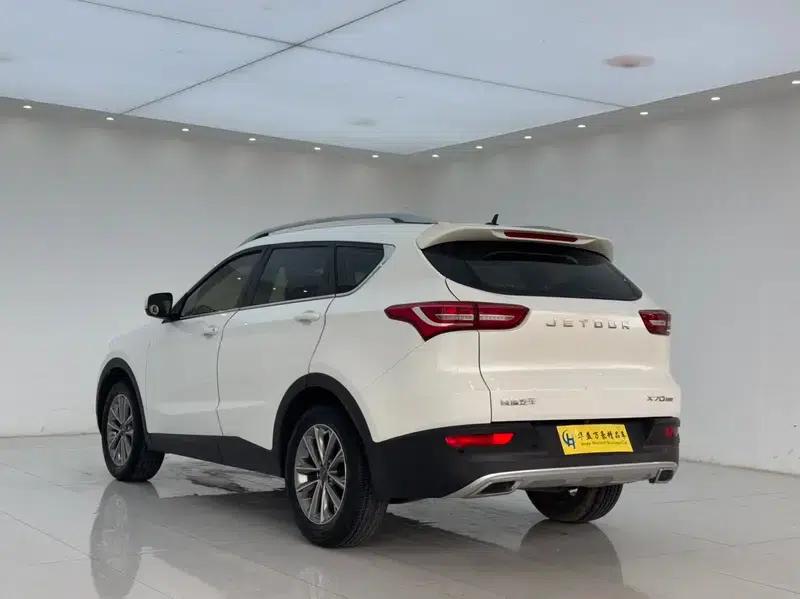 Jetour X70 2020 1.5T Manual Comfort Edition 7-seater — миниатюра 4