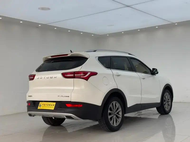 Jetour X70 2020 1.5T Manual Comfort Edition 7-seater — миниатюра 6