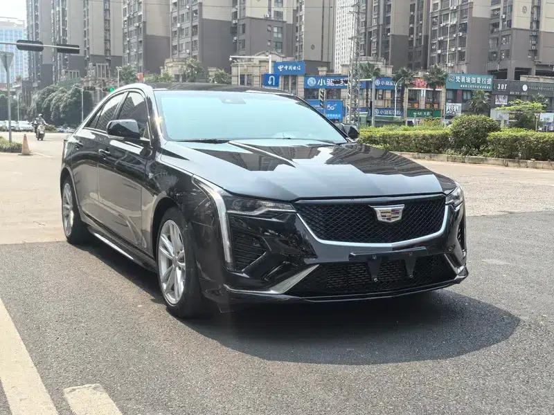 Cadillac CT4 2021 28T Fashion Edition — миниатюра 3
