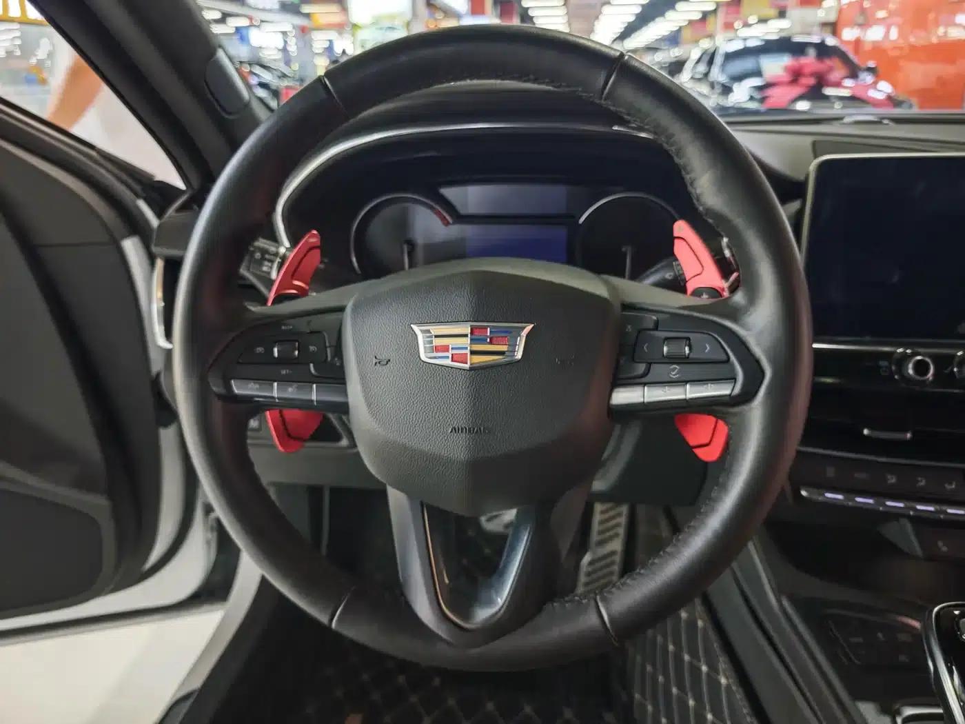 2020 Cadillac CT5 28T Luxury — миниатюра 14