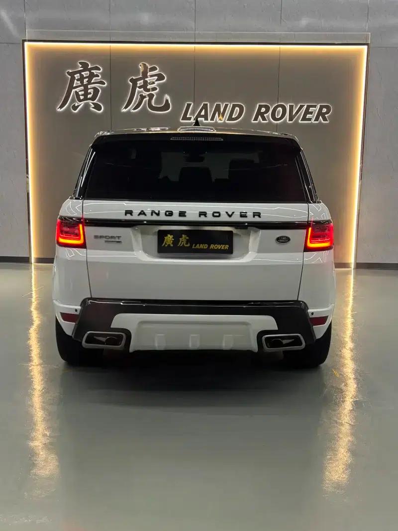 Range Rover Sport 2017 3.0L Automatic 4WD 5-seater Parallel Import — миниатюра 3