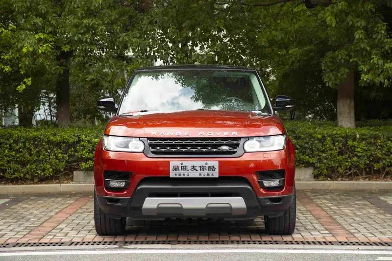 Range Rover Sport 2014 3.0 V6 SC Chile Red Limited Edition — миниатюра 2