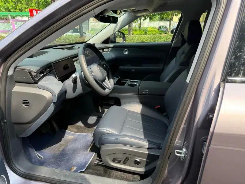 Voyah Free 2025 Free+ Rear-Wheel Drive Dry Kun Edition — миниатюра 18