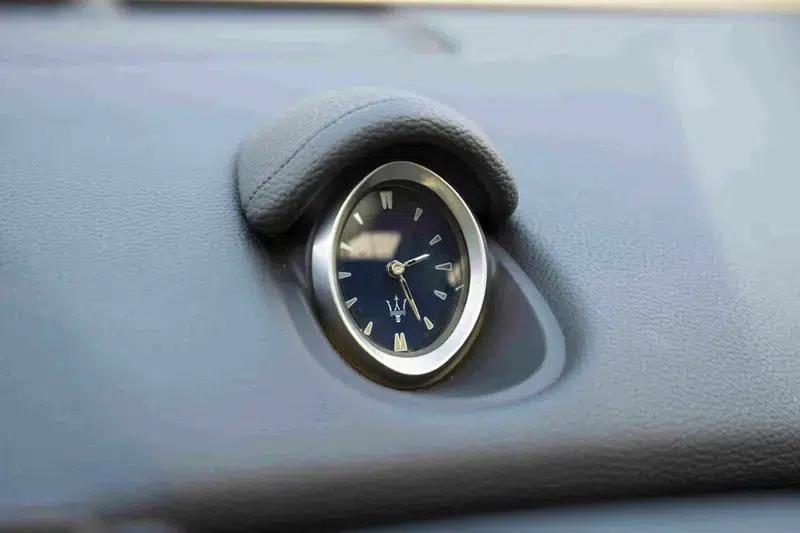 2017 Ghibli 3.0T Standard Edition — миниатюра 11