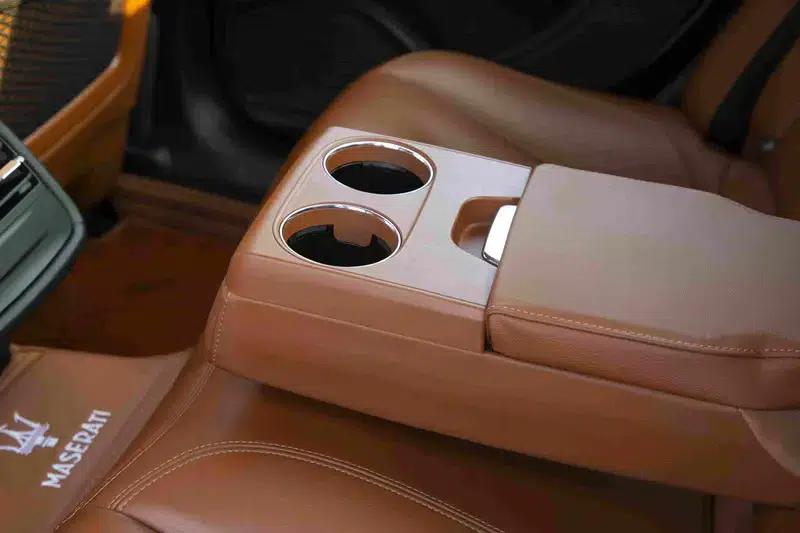 2017 Ghibli 3.0T Standard Edition — миниатюра 31