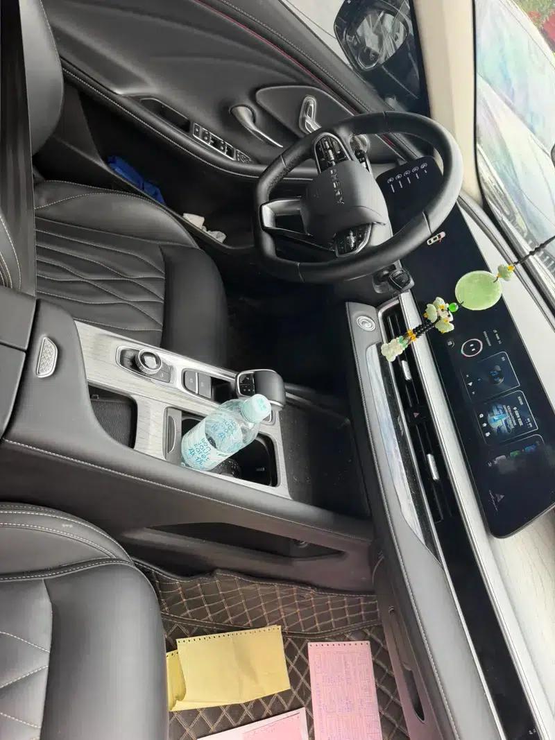 Chery Arrizo 8 2022 1.6TGDI DCT Elegance — миниатюра 7