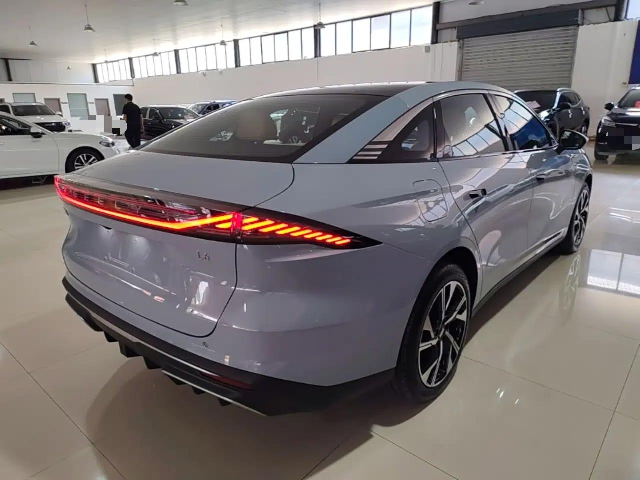 Geely Galaxy L6 2023 125km Starship — миниатюра 6