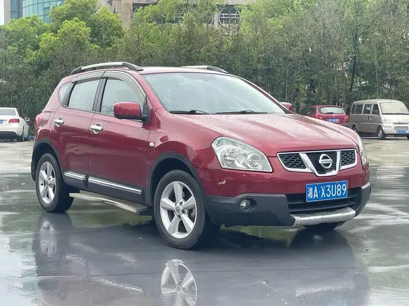 Nissan Qashqai 2013 2.0XV Cool CVT 2WD — миниатюра 3