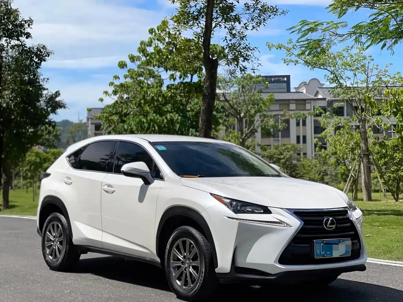 Lexus NX 2015 200 FWD Sport Edition — миниатюра 3