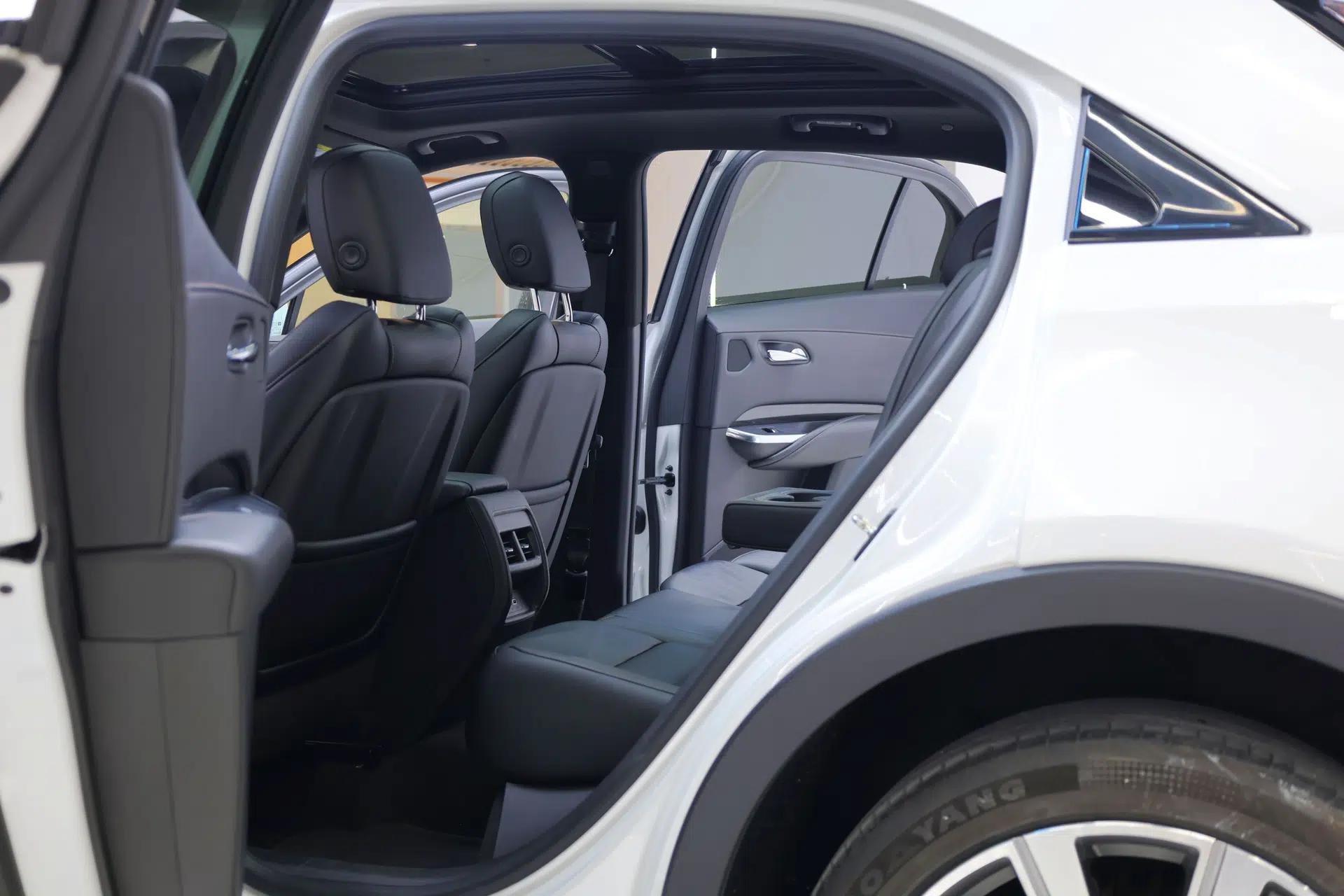 Cadillac XT4 2020 28T 4x4 Platinum Sport Edition — миниатюра 43