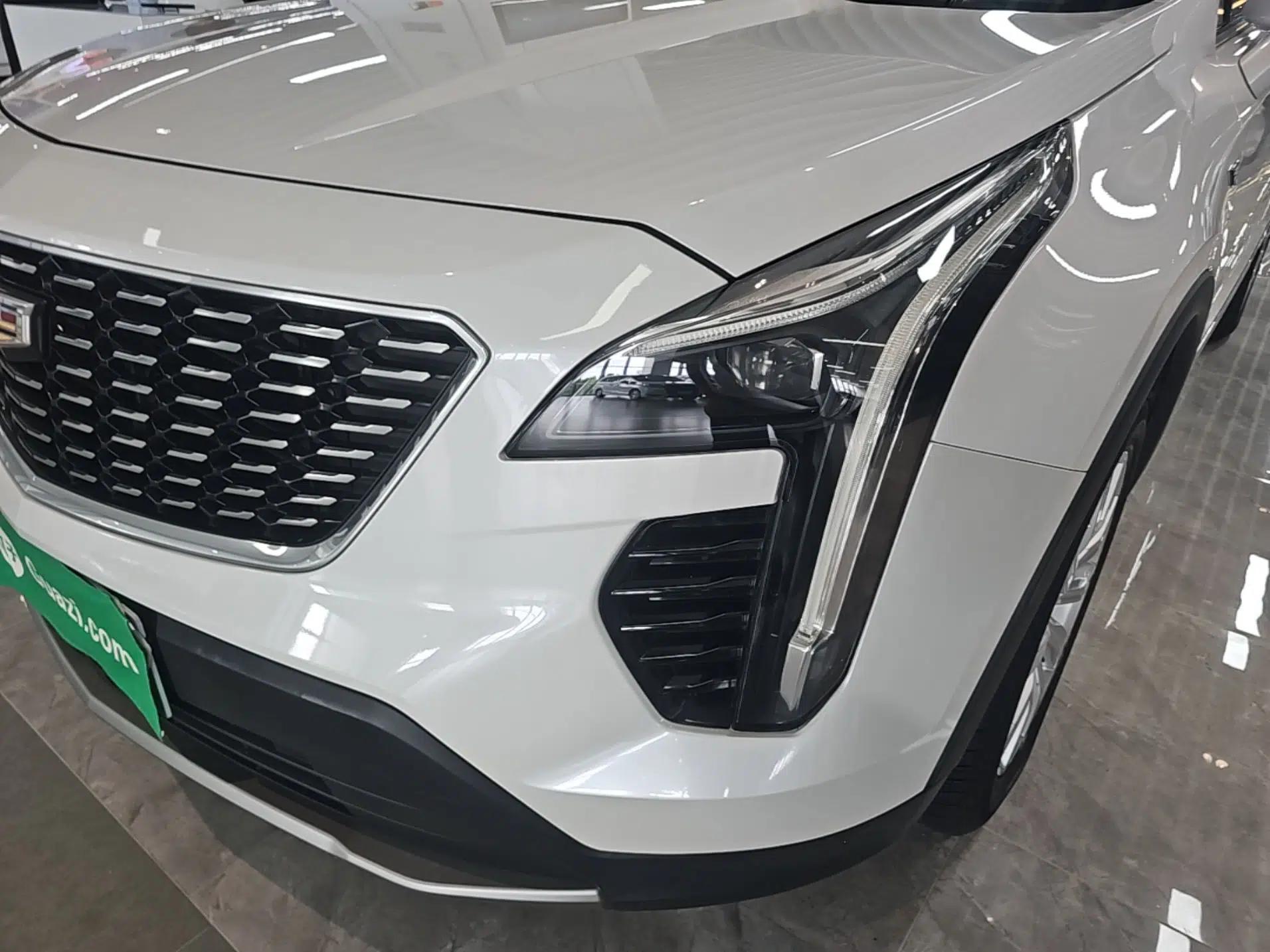 Cadillac XT4 2020 Revised Version 28T Two-Wheel Drive Leading Edition — миниатюра 8