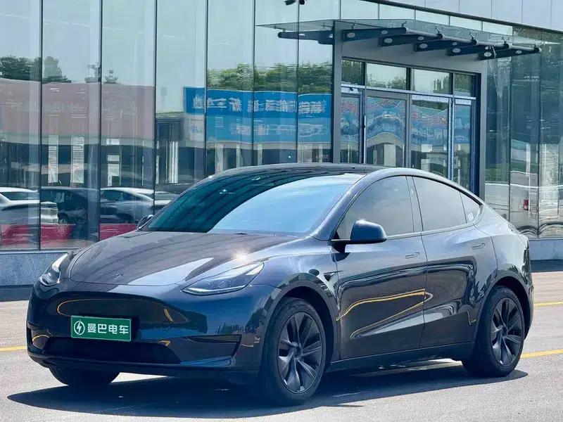 Model Y 2024 Rear-Wheel Drive — миниатюра 1