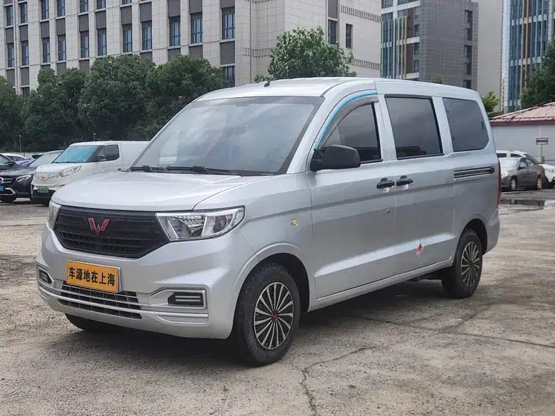 Wuling Hongguang V 2021 1.5L Manual Enjoy Edition — миниатюра 1